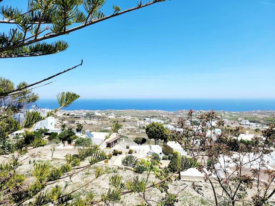 Euphoria Suites & Deluxe Studios Fira (Santorini) Exterior foto