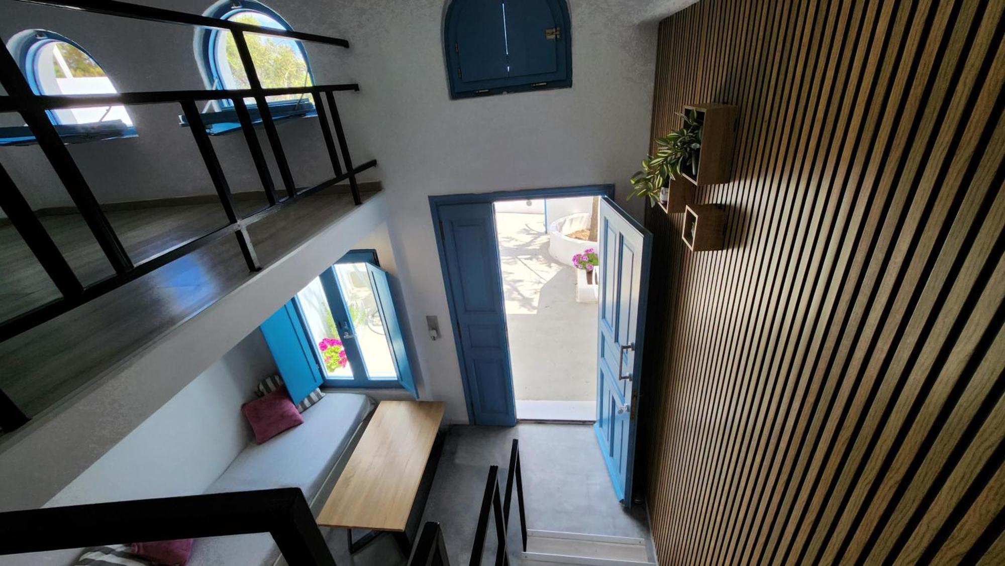 Euphoria Suites & Deluxe Studios Fira (Santorini) Exterior foto