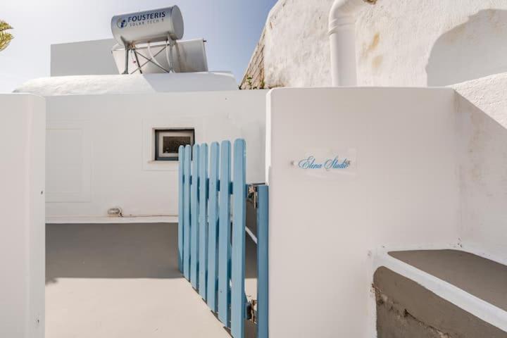 Euphoria Suites & Deluxe Studios Fira (Santorini) Exterior foto